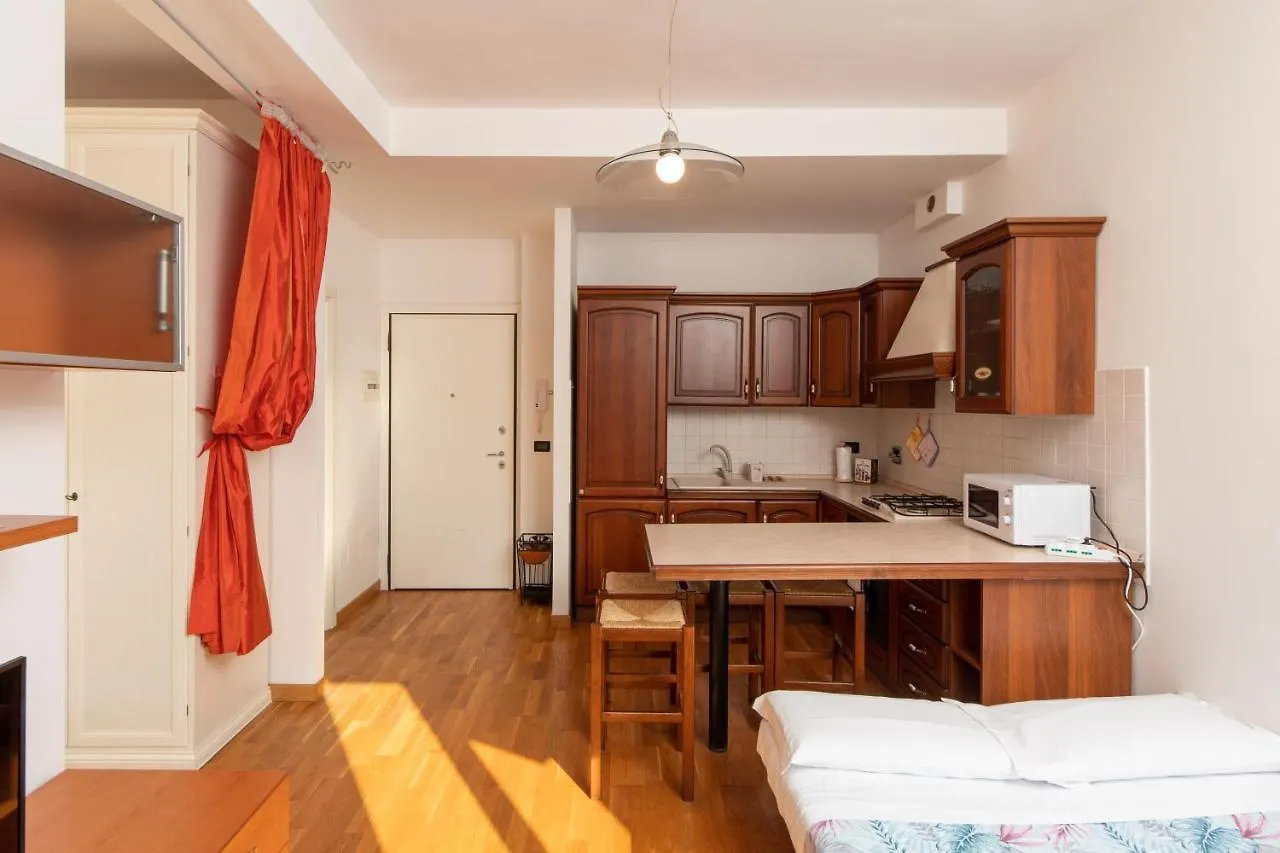 Housmart Milazzo 5 Apartman Bologna