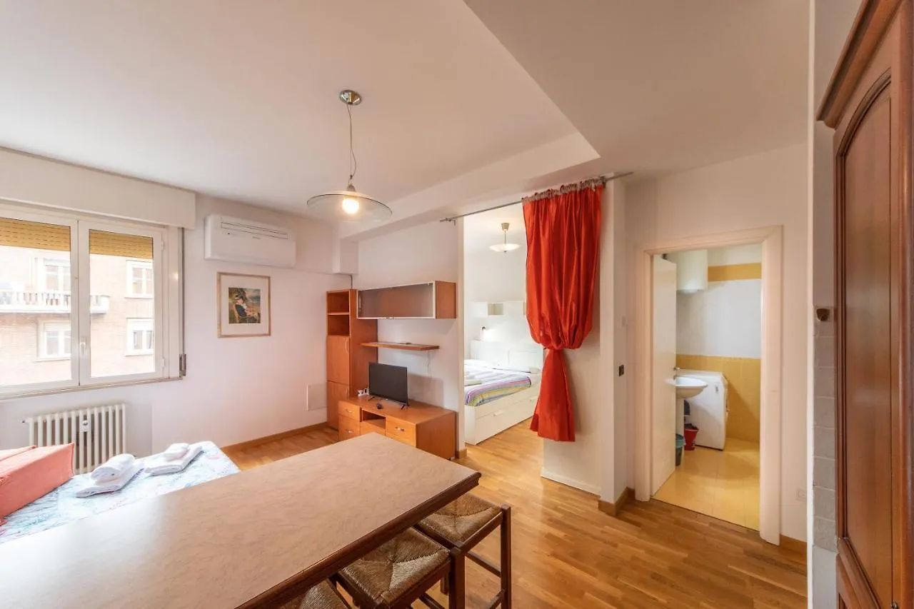 Housmart Milazzo 5 Apartman Bologna