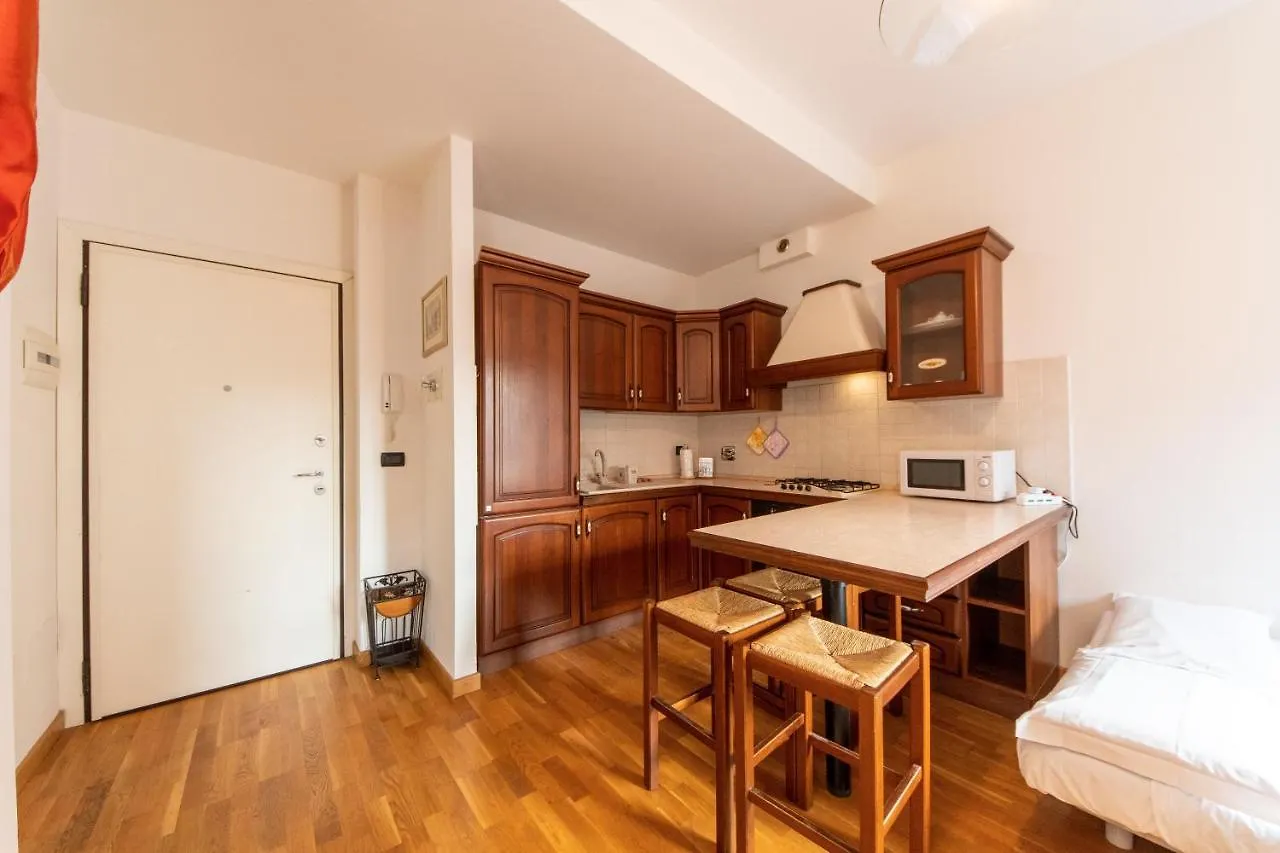 Housmart Milazzo 5 Apartman Bologna